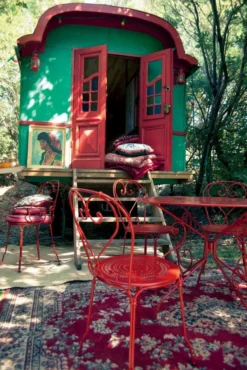 Fermob 1900 Stapelbare Tuinstoel Red Ochre -Fermob x886x886 1519.jpg.pagespeed.ic .UJhScfBCn8