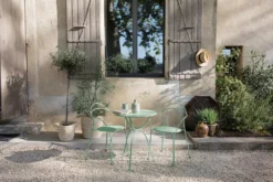 Fermob Airloop Tuintafel Ø 60cm Ice Mint -Fermob x886x886 fermob airloop tuinstoel met armleuning25.jpg.pagespeed.ic .DuC3DFPIOM