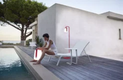 Fermob Balad Tafellamp H38 LED Oplaadbaar Nutmeg -Fermob x886x886 fermob aliz ligstoel smal8.jpg.pagespeed.ic .s o NTMVFB 2