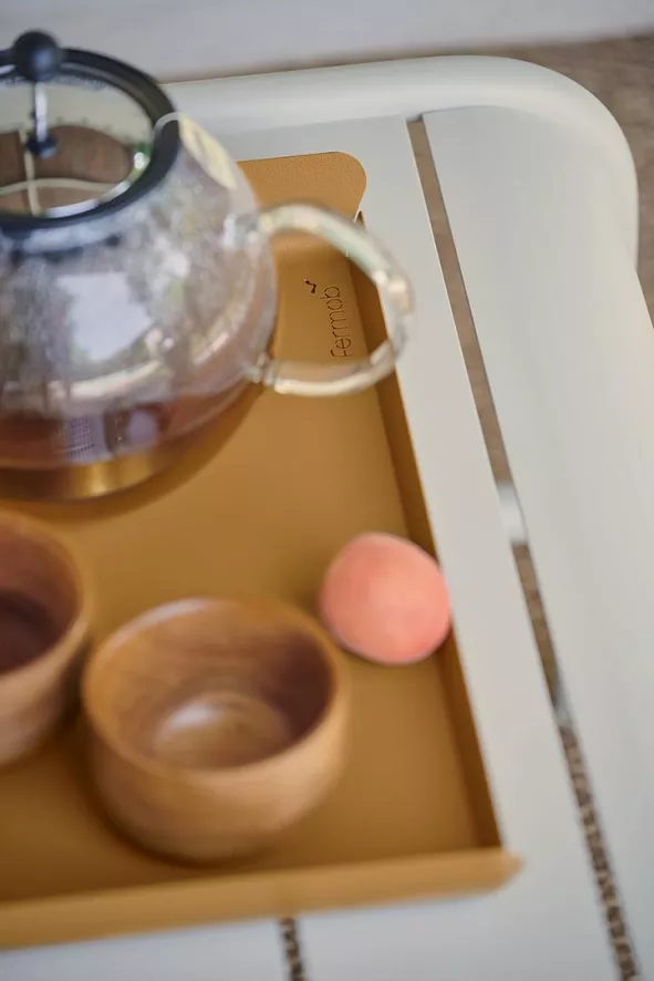 Fermob Alto Dienblad 23x17 Black Cherry 6 Fermob Alto Dienblad 23x17 Black Cherry - Afbeelding 4