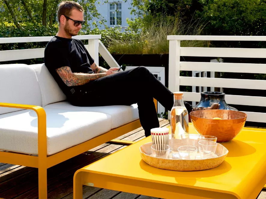 Fermob Bellevie 2-zits Loungebank Kussen Wit Chili 4 Fermob Bellevie 2-zits Loungebank Kussen Wit Chili - Afbeelding 2