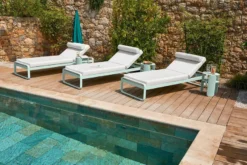 Fermob Bellevie Ligbed Kussen Wit Acapulco Blue 18 Fermob Bellevie Ligbed Kussen Wit Acapulco Blue -Fermob x886x886 fermob bellevie ligbed kussen wit1.jpg.pagespeed.ic .qydY4YNJE4