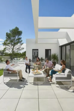 Fermob Bellevie Salontafel 138x80 Black Cherry 12 Fermob Bellevie Salontafel 138x80 Black Cherry -Fermob x886x886 fermob bellevie salontafel 138x8026.jpg.pagespeed.ic .2Nh7R0MAyJ