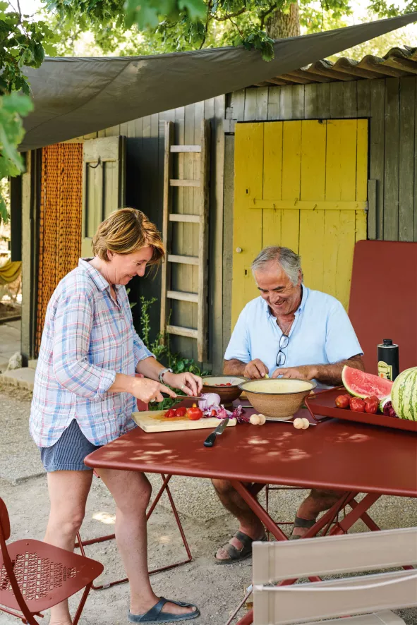 Fermob Caractère Tuintafel 90x190 Willow Green 13 Fermob Caractère Tuintafel 90x190 Willow Green - Afbeelding 11