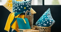 Fermob Trèfle Outdoor Kussen 68x44 Clay Grey -Fermob x886x886 fermob color mix buitenkussen 44x30.jpg.pagespeed.ic .Qre70sWQg5 1