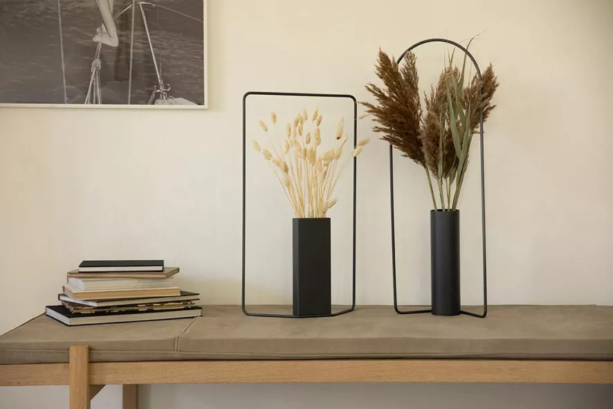 Fermob Itac Cylandrical Vaas 76cm Frosted Lemon 11 Fermob Itac Cylandrical Vaas 76cm Frosted Lemon - Afbeelding 9