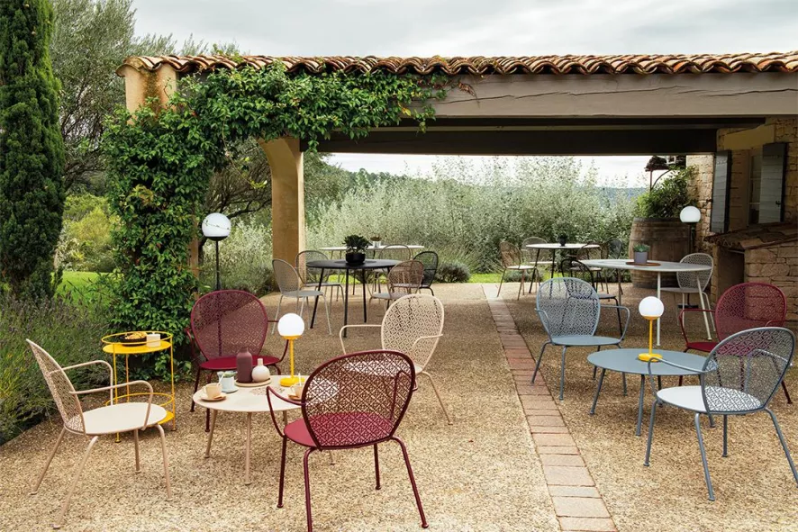 Fermob Lorette Tuintafel Ø 110cm Cotton White 7 Fermob Lorette Tuintafel Ø 110cm Cotton White - Afbeelding 5