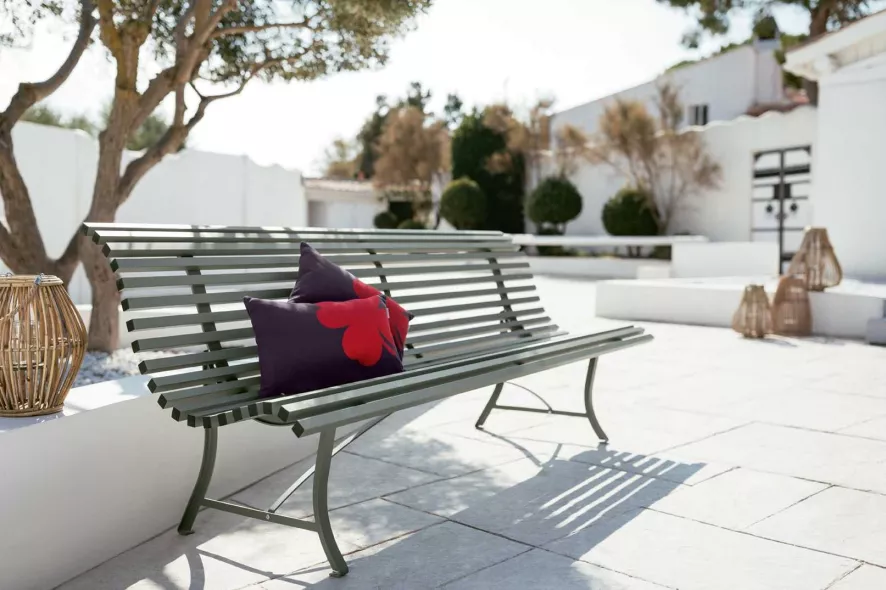 Fermob Louisiane Tuinbank 200 Honey 7 Fermob Louisiane Tuinbank 200 Honey - Afbeelding 5