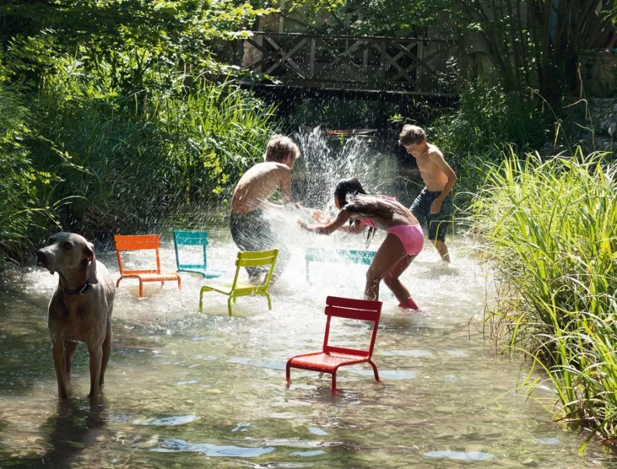 Fermob Luxembourg Kinderbank Willow Green 4 Fermob Luxembourg Kinderbank Willow Green - Afbeelding 2