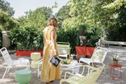 Fermob Luxembourg Lounge Fauteuil Met Armleuning Chili -Fermob x886x886 fermob luxembourg lounge fauteuil met armleuning29.jpg.pagespeed.ic .wAH6ax4yyn 4