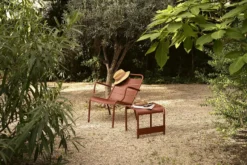 Fermob Luxembourg Voetenbank Opaline 21 Fermob Luxembourg Voetenbank Opaline -Fermob x886x886 fermob luxembourg low fauteuil met armleuning8.jpg.pagespeed.ic .fYbxErZi8S 7