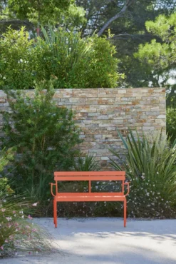 Fermob Luxembourg Tuinbank Met Rug En Armleuning Chili -Fermob x886x886 fermob luxembourg tuinbank met rug en armleuning22.jpg.pagespeed.ic .YrBMy3Safe