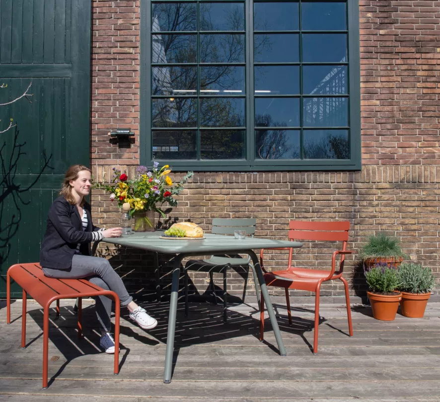 Fermob Luxembourg Tuinbank Willow Green 10 Fermob Luxembourg Tuinbank Willow Green - Afbeelding 8