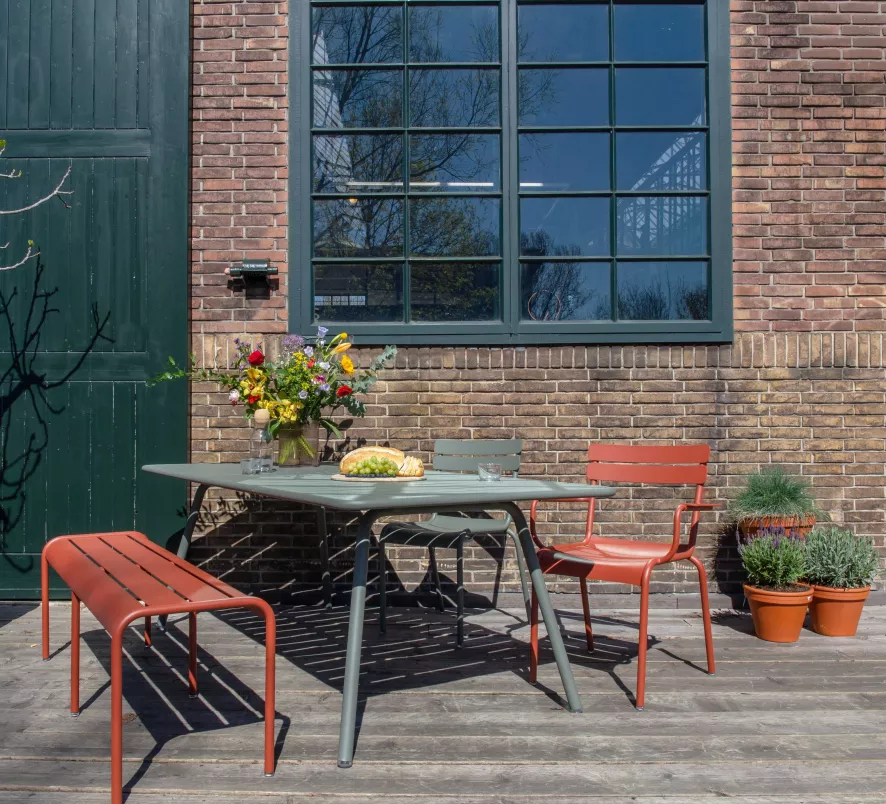 Fermob Luxembourg Tuinbank Black Cherry 9 Fermob Luxembourg Tuinbank Black Cherry - Afbeelding 7