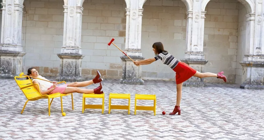 Fermob Luxembourg Voetenbank Chili 4 Fermob Luxembourg Voetenbank Chili - Afbeelding 2