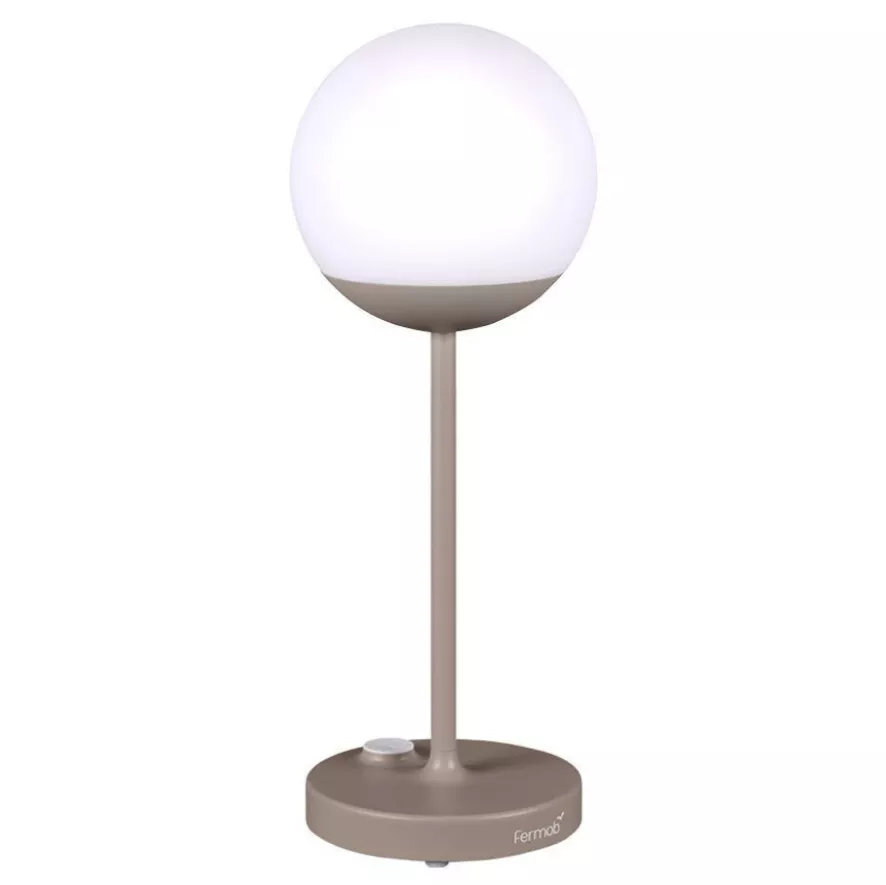 Fermob MOOON! Tafellamp H41 LED Oplaadbaar Nutmeg 3 Fermob MOOON! Tafellamp H41 LED Oplaadbaar Nutmeg