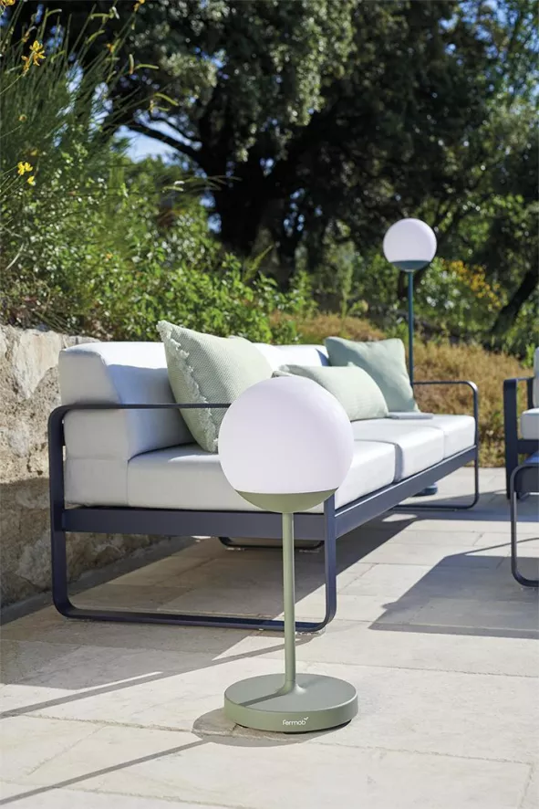 Fermob Bellevie 3 Zits Loungebank Kussen Wit Storm Grey 8 Fermob Bellevie 3 Zits Loungebank Kussen Wit Storm Grey - Afbeelding 6