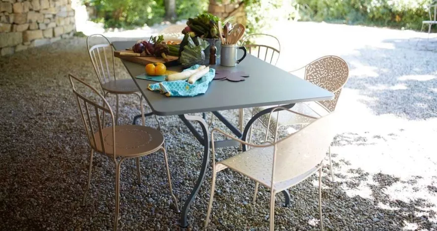 Fermob Romane Tuintafel 180x100 Capucine 4 Fermob Romane Tuintafel 180x100 Capucine - Afbeelding 2