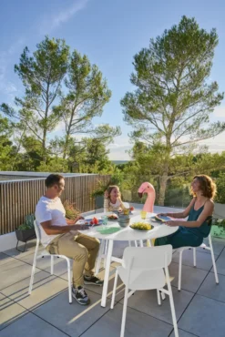 Fermob So'o Tuintafel Ø117 Lapilli Grey -Fermob x886x886 fermob so o tuintafel 117 rond22.jpg.pagespeed.ic .RXfDPgbGJo